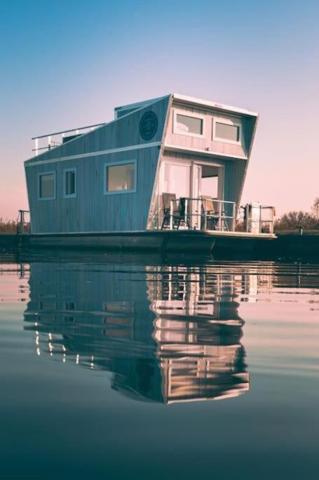 Tiny Lake Houses Near The Beach And Centre By Weltevreden Experience Зеволде Екстериор снимка